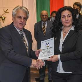 269745385-253979200169919-2141720907610625134-n_280x280_crop_478b24840a