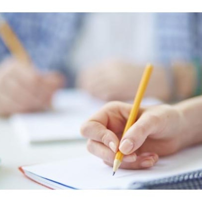 cas-na-klasa_700x700_crop_478b24840a