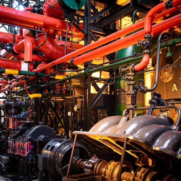 pexels-magda-ehlers-2569839_700x700_crop_478b24840a